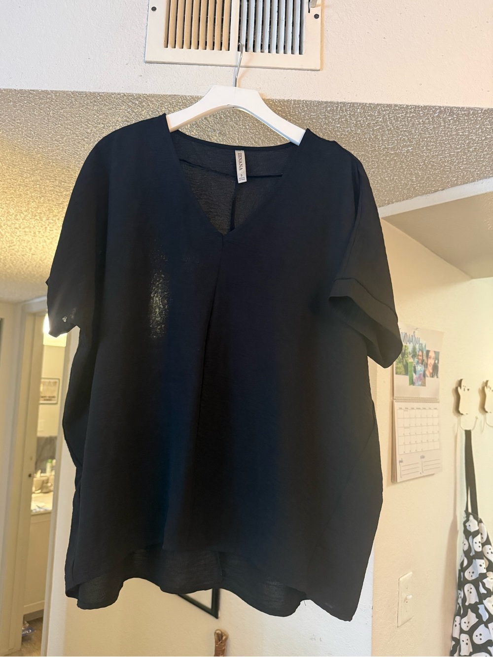Black Zenana Flowly Top